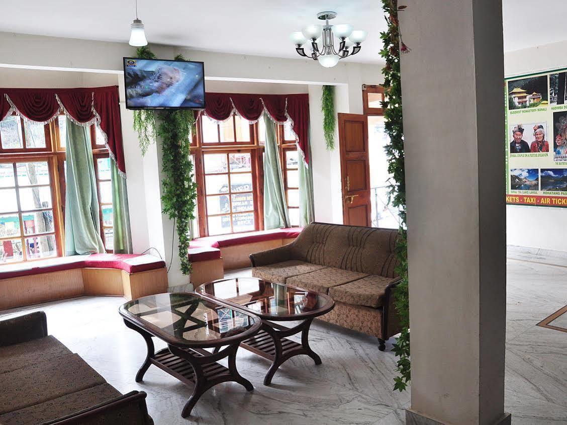 Hotel Satkar Residency Manāli Exterior foto